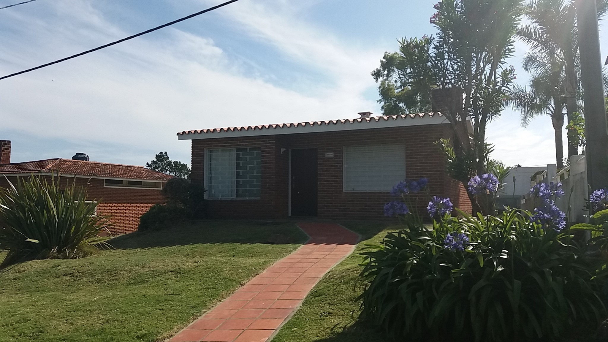 Casa "amistad", A Dos Cuadras De La Playa Hermosa, Con Vista Al Mar ...