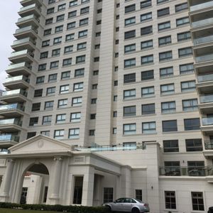 Imperiale Torre III Parada 2 De La Brava. Bulevard Artigas. Invierno