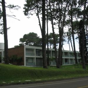 Playa Mansa  Edificio Alfil  